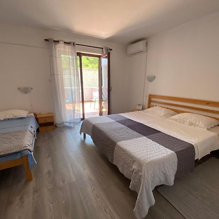 Apartments Lungomare Пула Екстер'єр фото