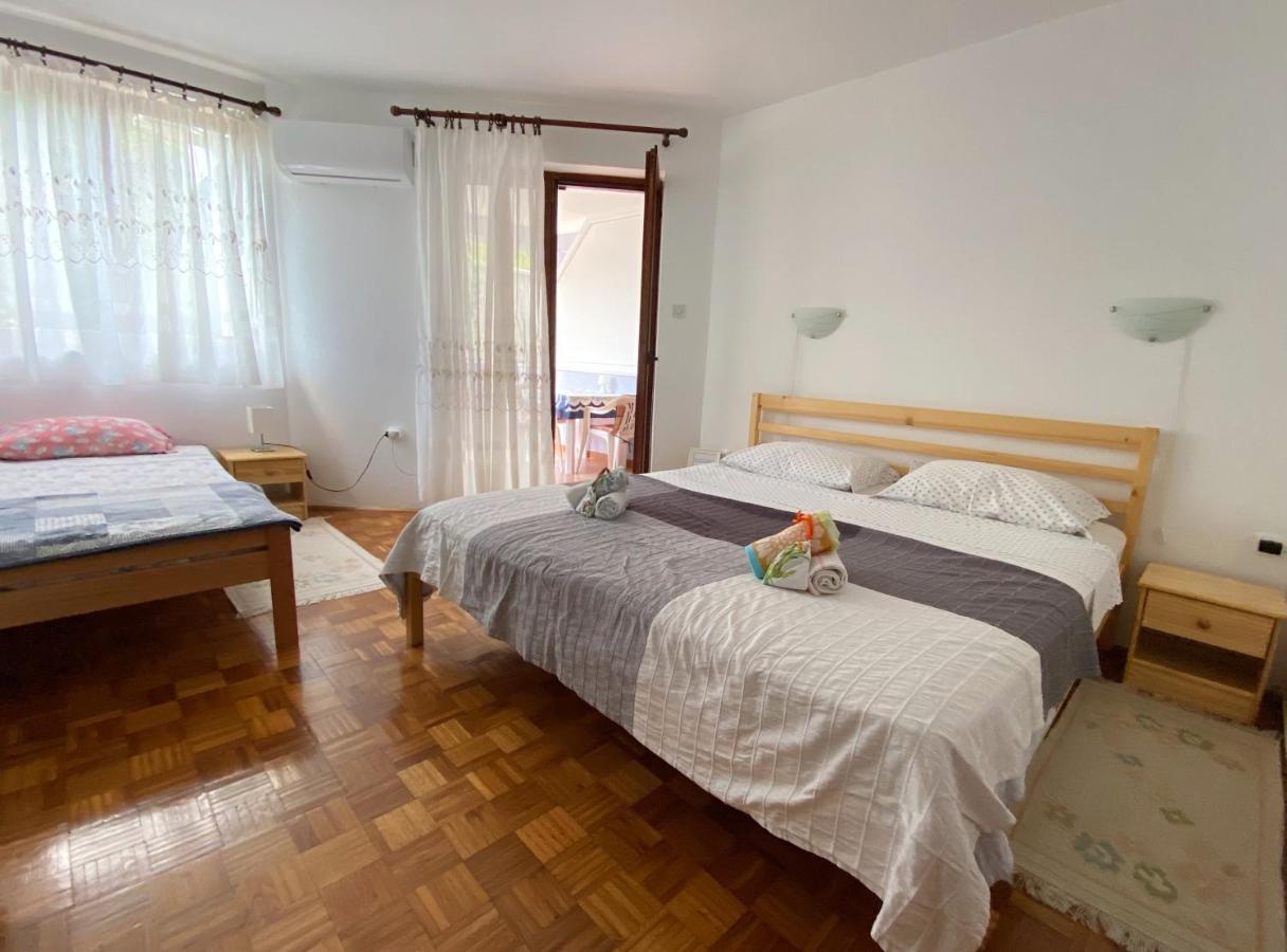 Apartments Lungomare Пула Екстер'єр фото